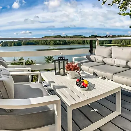 Σπίτι διακοπών In With Wifi